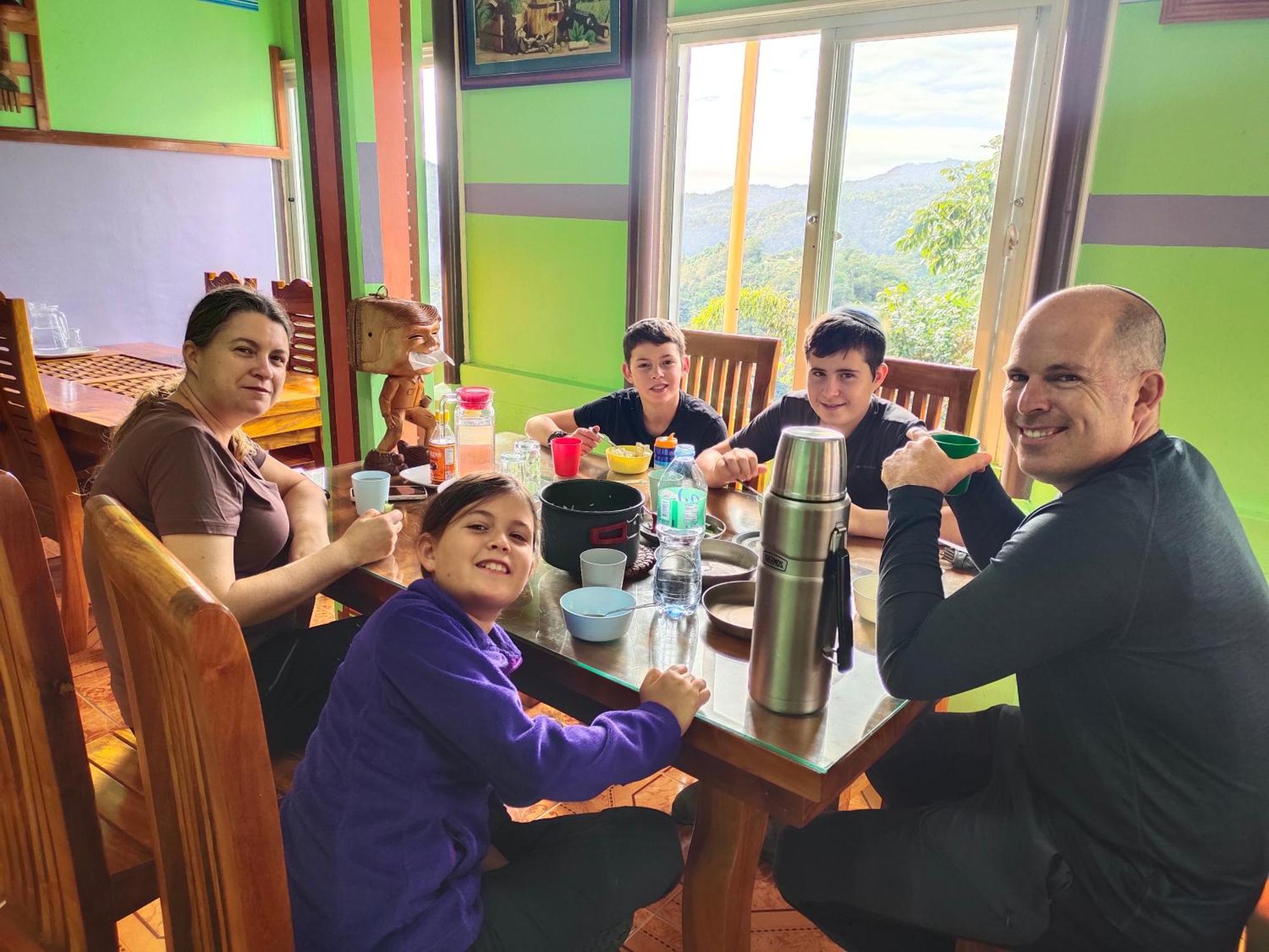 Banaue Evergreen Hostel And Restaurant Exterior foto
